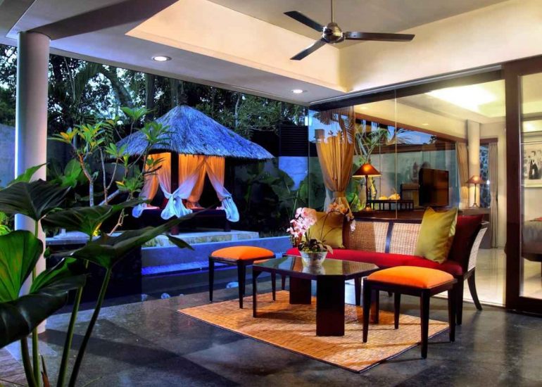 Beachfront Villa